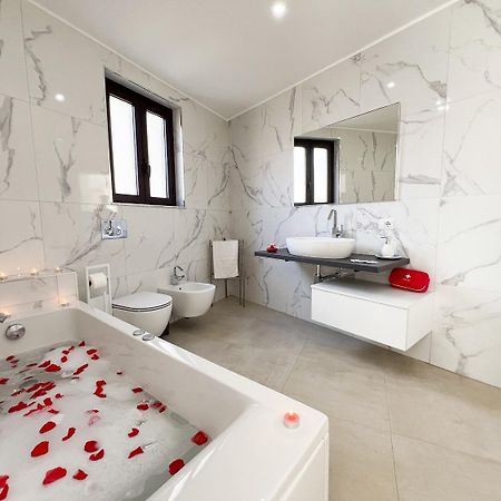 Martiry Suite Apartment CTA Exterior foto